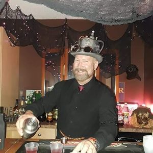 Meet your Posher, Scott